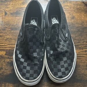 Men’s Vans Black Checkered Classic Slip-Ons size 12